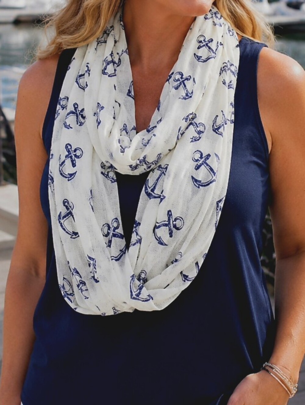 Chic Infinity Scarf Womens One Size White Blue Anchor Nautical Knit Acrylic